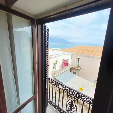 In A - Marinella Gaeta
