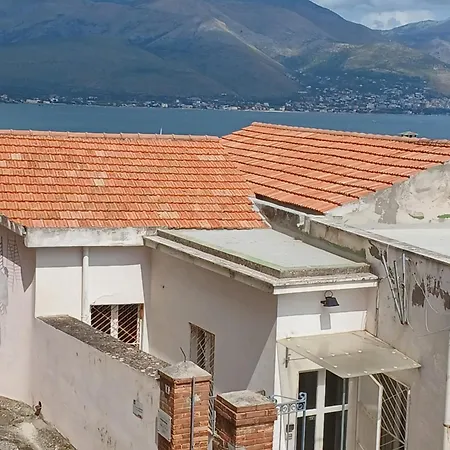 In A - Marinella Apartamento